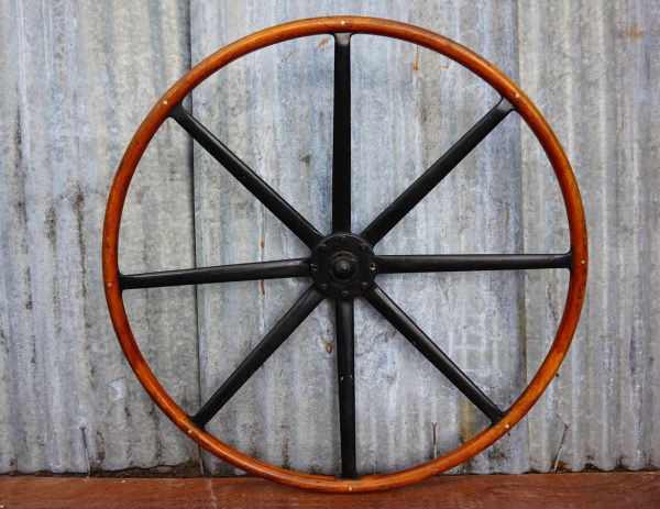 ships,wheel, martime, antique, antiek, scheepswiel, stuurwiel, nautisch